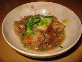 アテの定番!とろ~り豚の角煮!!