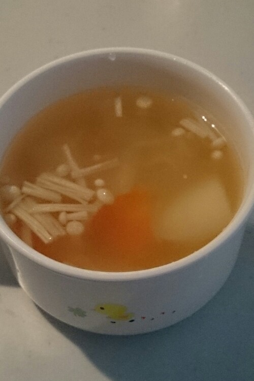 野菜スープ(離乳食9カ月以降)の画像