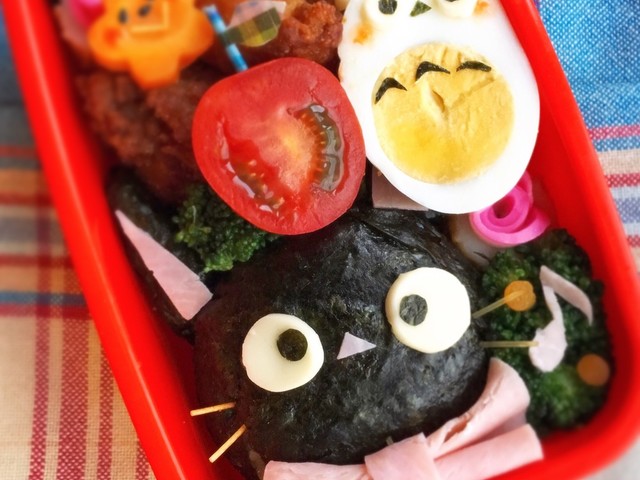 魔女の宅急便 黒猫ジジ キャラ弁 レシピ 作り方 By 2430mam クックパッド 簡単おいしいみんなのレシピが354万品