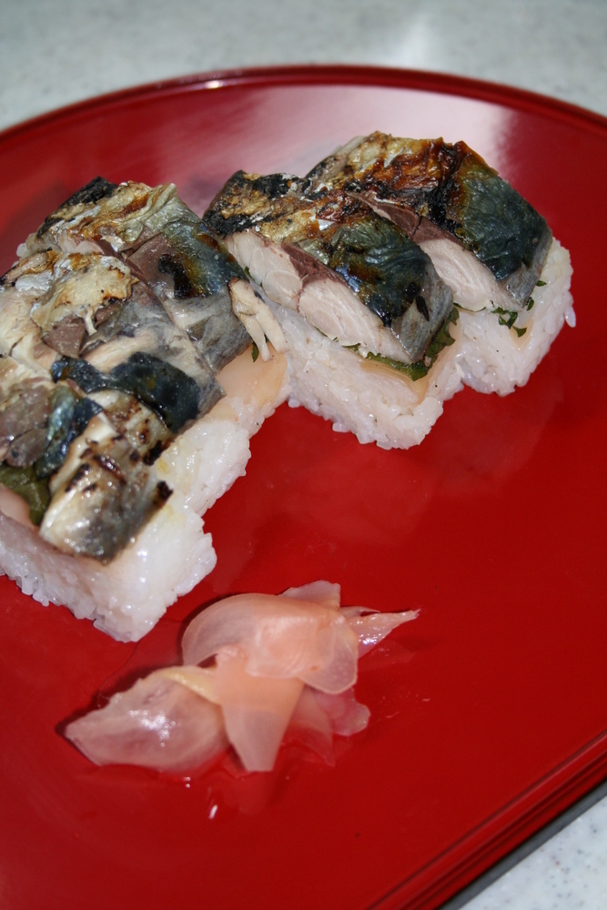 焼き鯖寿司の画像