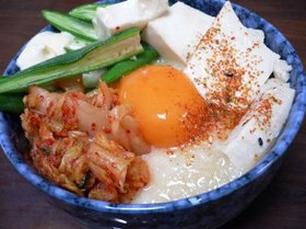 キムオクラムチトウフ丼