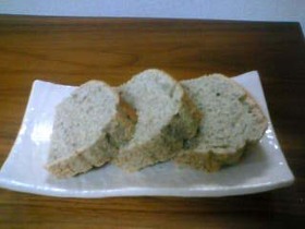 豆と雑穀のケーキ