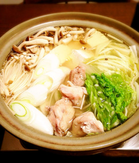 簡単!骨付き肉の水炊き鍋