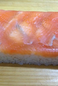 〆頂鱒からの～頂鱒押寿司！