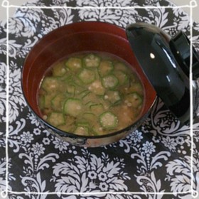 オクラ&タラコの味噌汁
