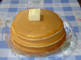 手作りHMで簡単♪ふわふわホットケーキ♡