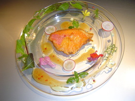 おいしい旬の金目鯛をホットサラダで!