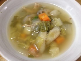 生姜と根菜たっぷりデトックススープ♡