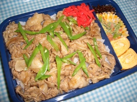 豚バラ丼弁当