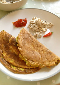 北インドの朝食クレープ：ひよこ豆のチーラ