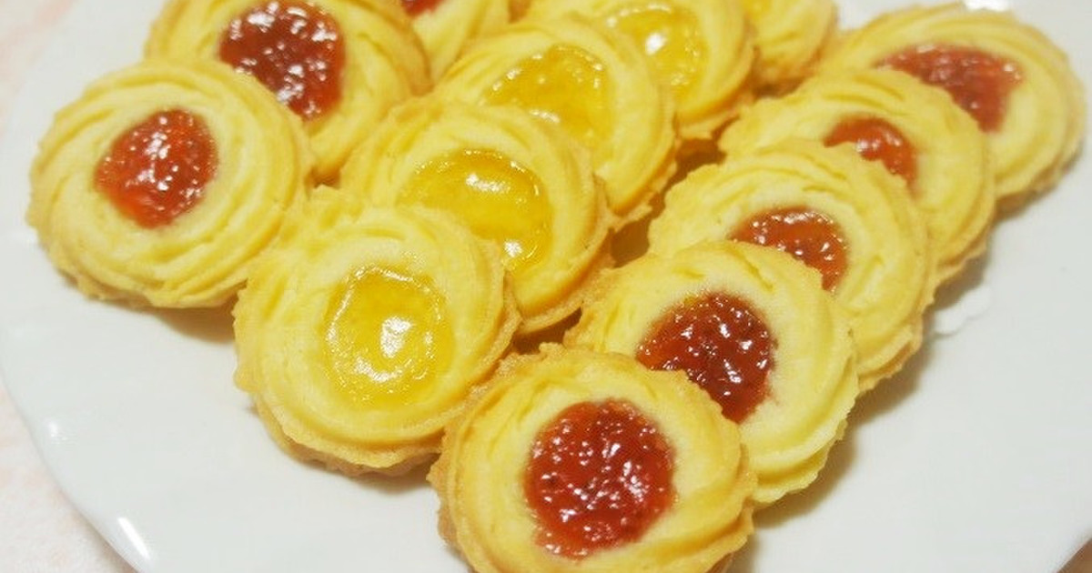 ジャムできらきら 絞り出しクッキー レシピ 作り方 By おくんこ クックパッド 簡単おいしいみんなのレシピが352万品