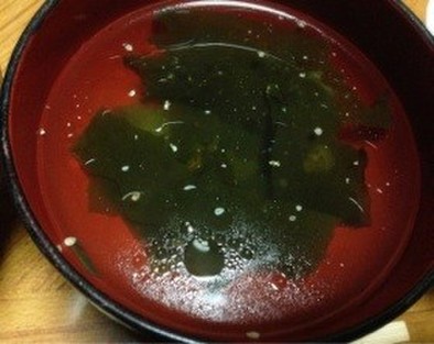 豚しゃぶの茹で汁で中華スープの写真