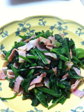 簡単ほうれん草ソテー