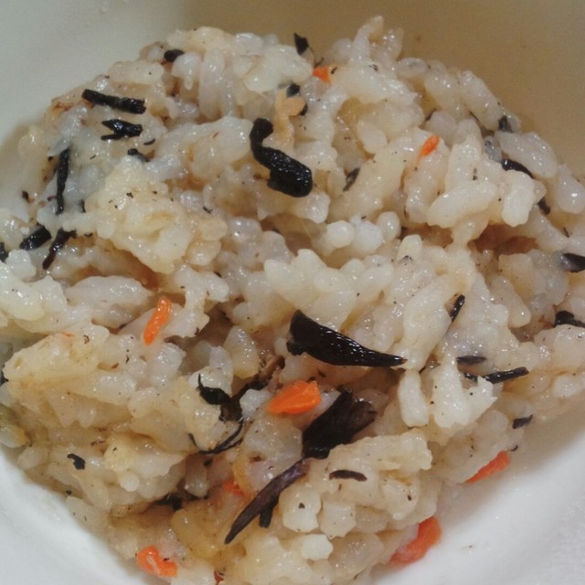 離乳食後期 簡単 炊き込みご飯 レシピ 作り方 By まろん もか クックパッド 簡単おいしいみんなのレシピが375万品