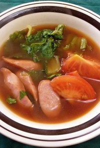 「エバラプチッと鍋」でピリ辛サラダスープ