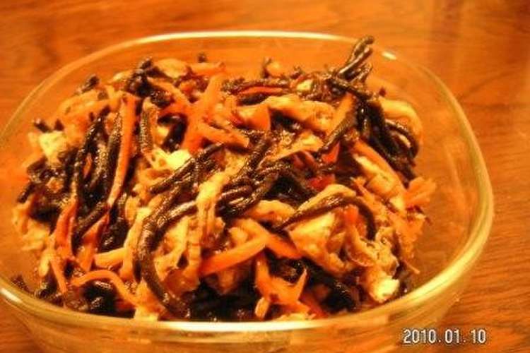 手間いらず 茎ひじきの煮もの レシピ 作り方 By 兼業主夫g クックパッド 簡単おいしいみんなのレシピが365万品