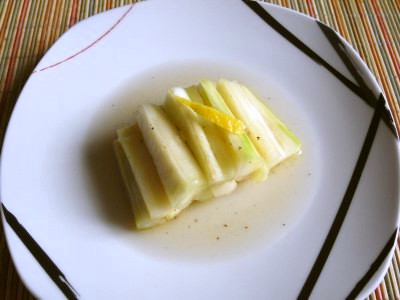 ブロッコリー茎のナンプラーレモン浅漬けの画像