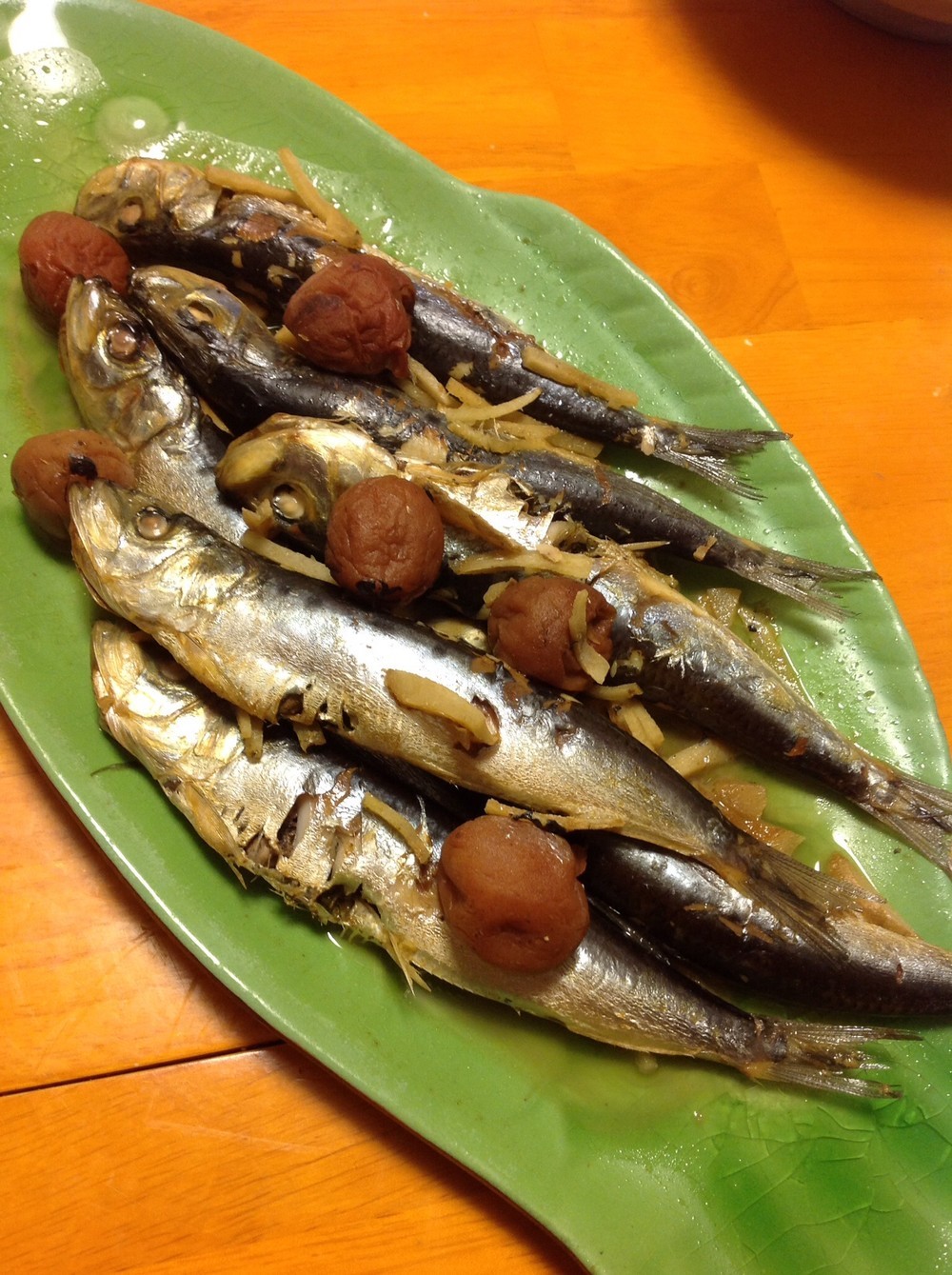 うるめ鰯の生姜 梅 昆布茶煮 レシピ 作り方 By ミシャコ クックパッド 簡単おいしいみんなのレシピが354万品