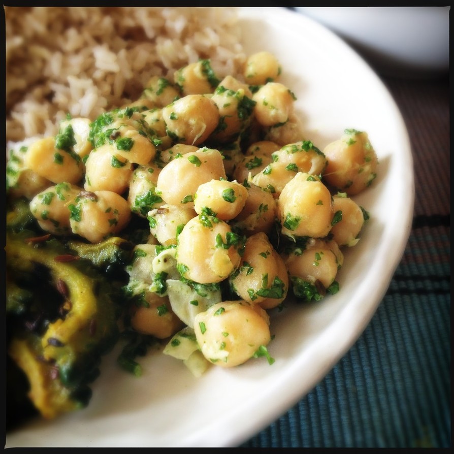 クリーミーひよこ豆のココナッツカレーのレシピ