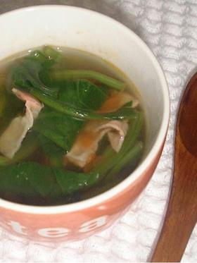 ほうれん草たっぷりトマトスープ