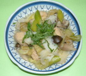 鶏団子と野菜のみぞれ煮