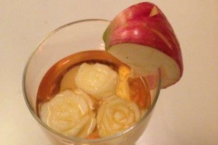 りんご梅酒 薔薇の飾り入り レシピ 作り方 By ベジライフ クックパッド