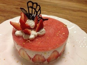 簡単☆きれいな苺のチーズケーキの画像