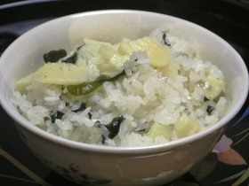 筍とわかめのご飯