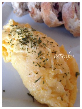 レンジで簡単♪絶品ふわっとろ〜りオムレツ