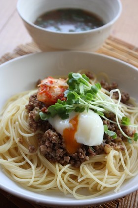一度で二度おいしい、坦々つけ麺!