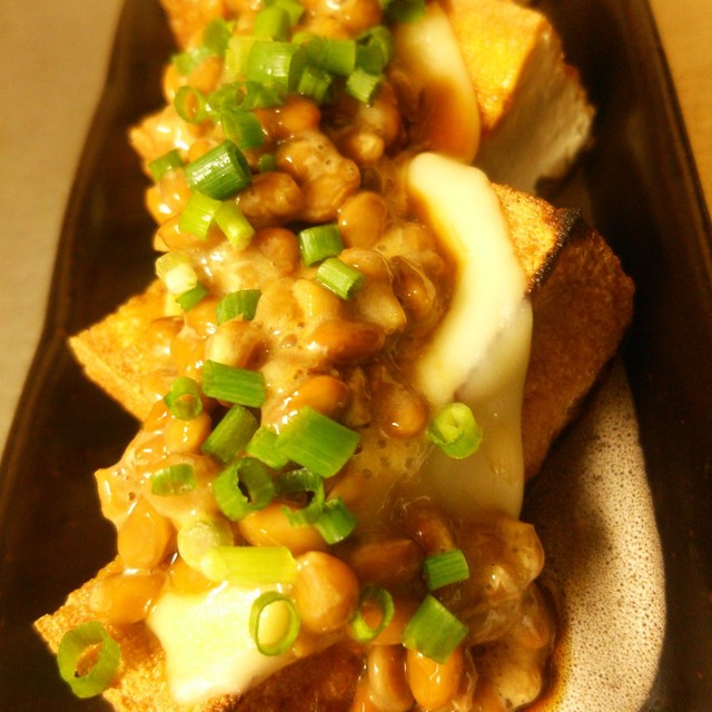 おつまみにも 厚揚げチーズ納豆 レシピ 作り方 By あーきち66 クックパッド 簡単おいしいみんなのレシピが354万品