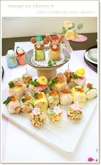 ひな祭り＊プチロールケーキ風寿司の画像