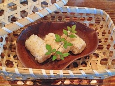 日本一！しっとりモチモチ玄米おむすびの写真