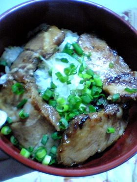 煮豚丼