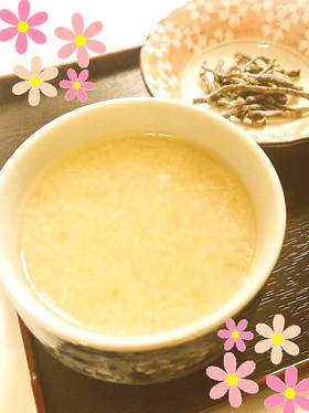 鍋ひとつで簡単♪酒粕で手作り甘酒の作り方