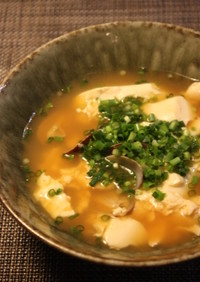 旨みたっぷり♪アサリと豆腐のキムチスープ