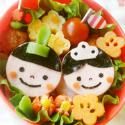 ひな祭りキャラ弁♪お雛様おにぎりの写真