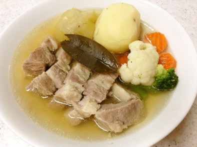 ♡豚肩ロース肉と丸々野菜のゴロゴロ煮込の写真