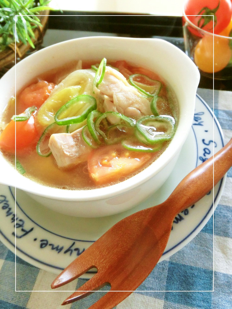 プチッとひとりランチ♡葱・トマ・鶏スープの画像