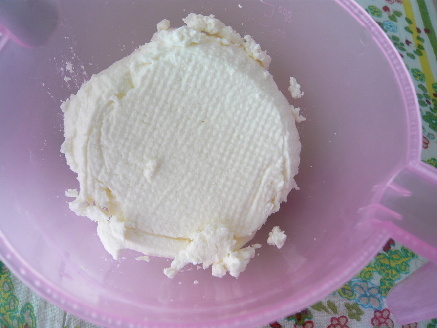 牛乳で！手作りカッテージチーズの画像