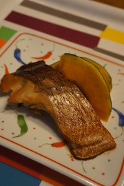 シンプル調理☆鯛の照焼の写真