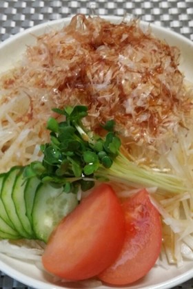 ★お家で居酒屋♪大根サラダ★