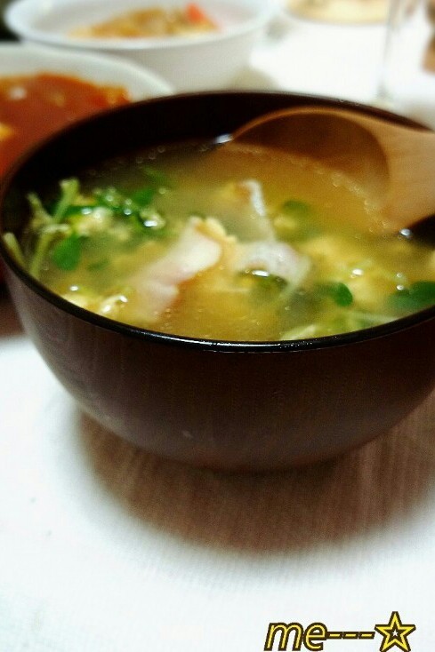 ◆簡単◆豆苗の中華スープ♪の画像