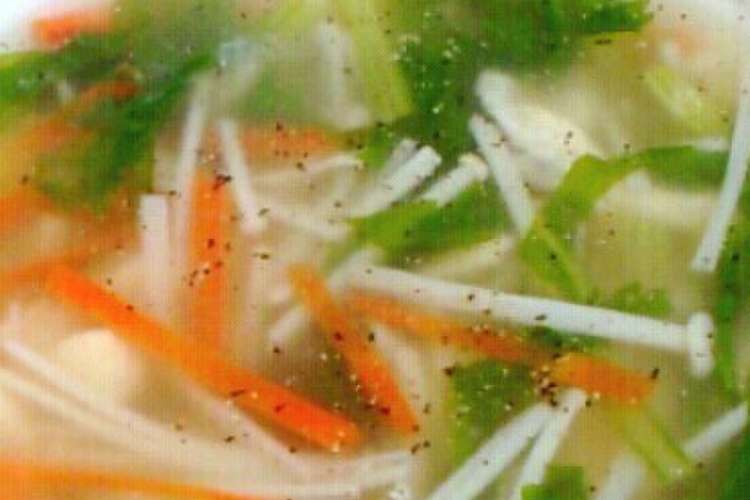 簡単 セロリの葉でエスニックスープ レシピ 作り方 By まこじょ W クックパッド 簡単おいしいみんなのレシピが373万品