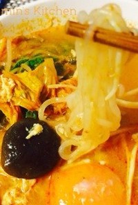 残り味噌汁のトムヤムクンで白滝ダイエット