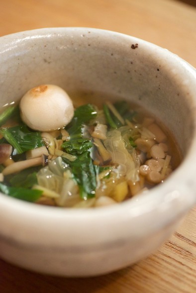 冬野菜とショウガのスープの写真