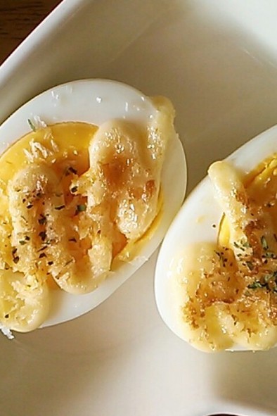お弁当、朝食に☆簡単！ゆで卵のサクサク焼の写真