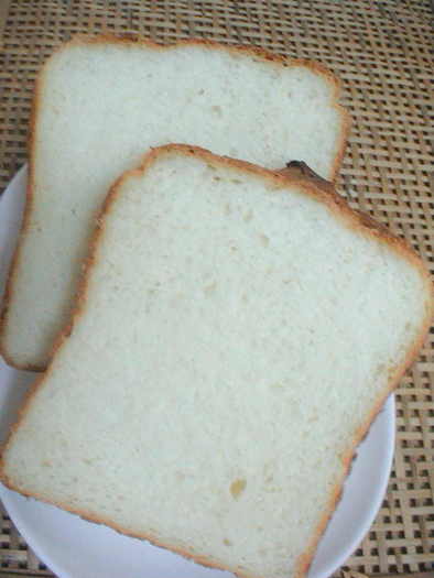 我が家の基本の食パン☆の写真