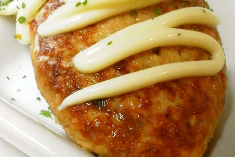 鶏挽き肉の照り焼きハンバーグ つくね風 レシピ 作り方 By 郁 クックパッド 簡単おいしいみんなのレシピが352万品