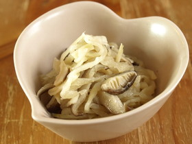 切り干し大根としいたけの煮物